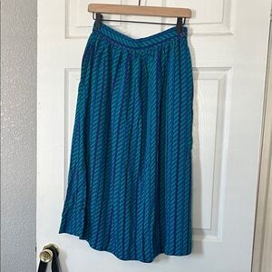 Vintage Walker & Lane Blue and Green Patterned skirt